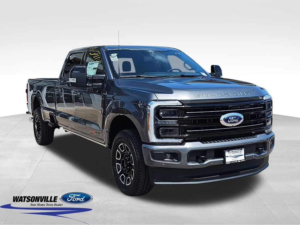 2026 Ford F-350 Super Duty Platinum's photo