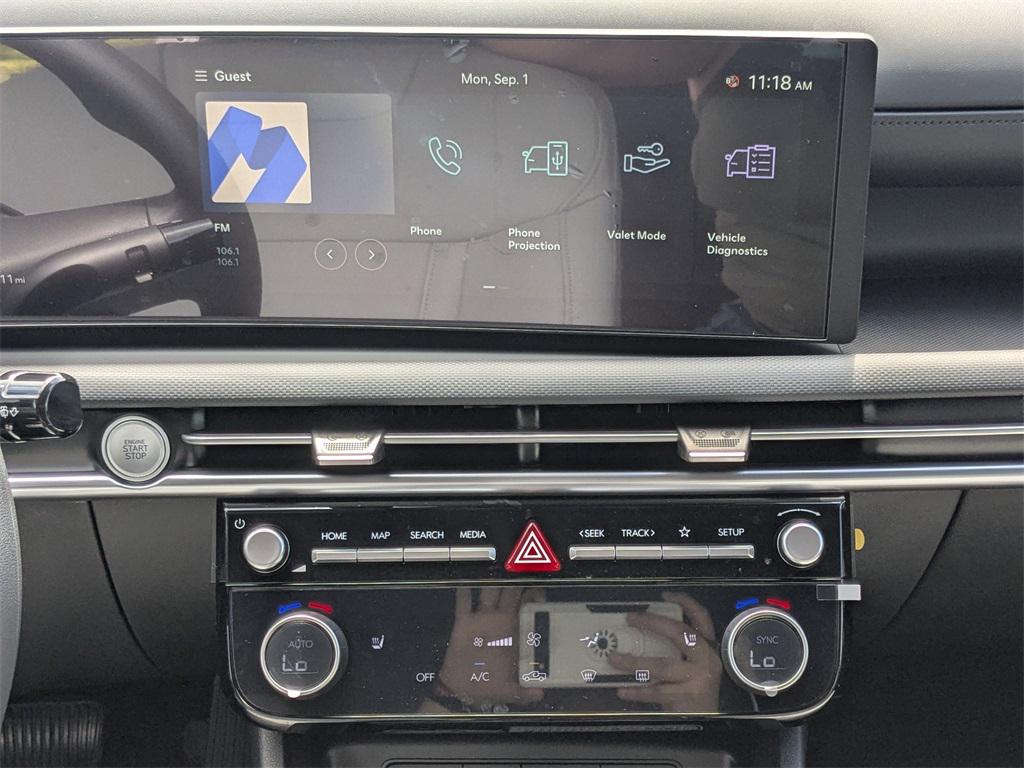2025 Hyundai Santa Cruz SEL Activity photo 14