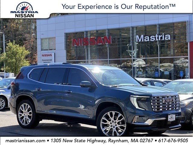 2025 GMC Acadia Denali's photo