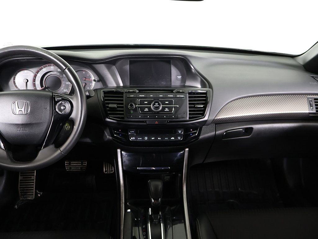 2016 Honda Accord Sport photo 22