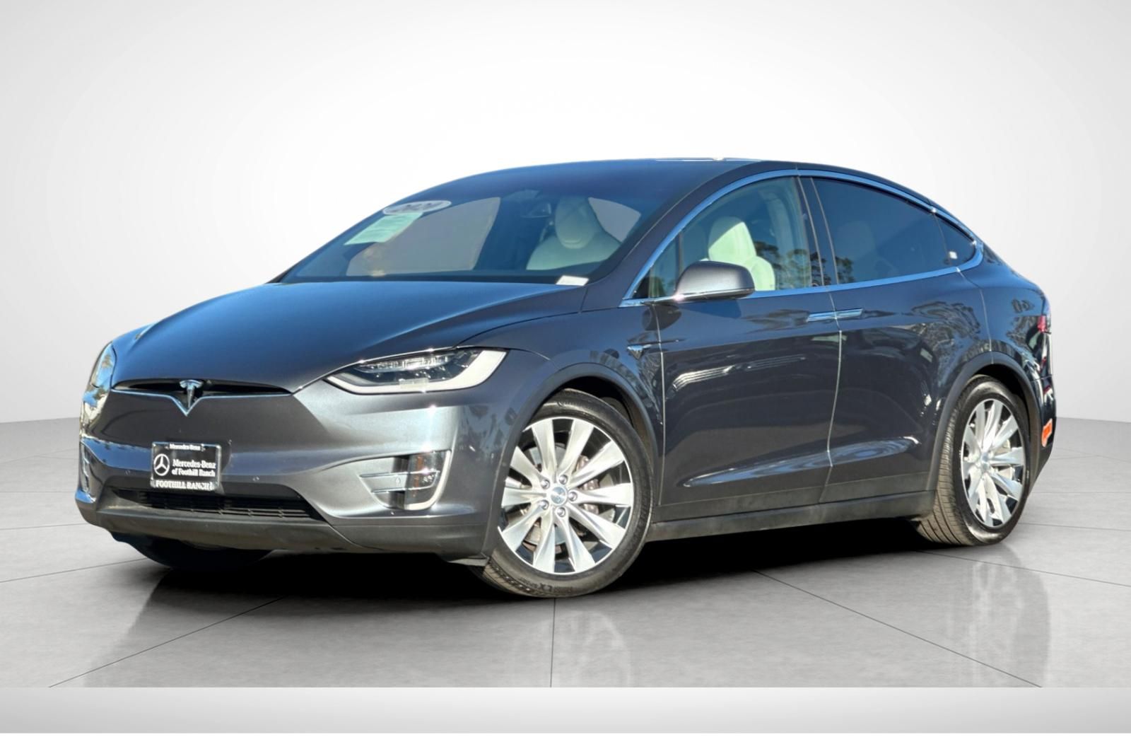 2020 Tesla Model X Long Range photo 2