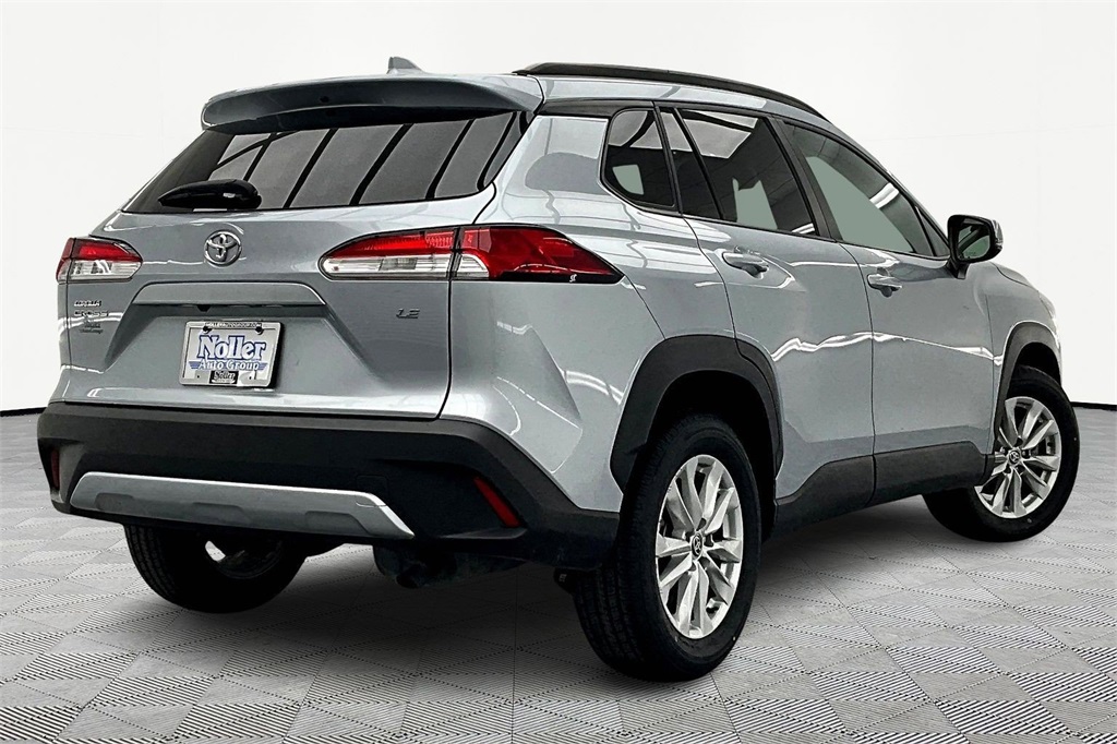 Used 2023 Toyota Corolla Cross LE with VIN 7MUCAAAG5PV054726 for sale in Kansas City