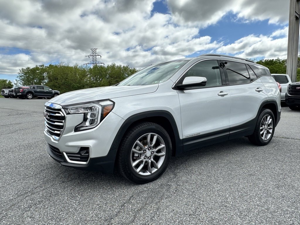 2022 Gmc Terrain SLT photo 2
