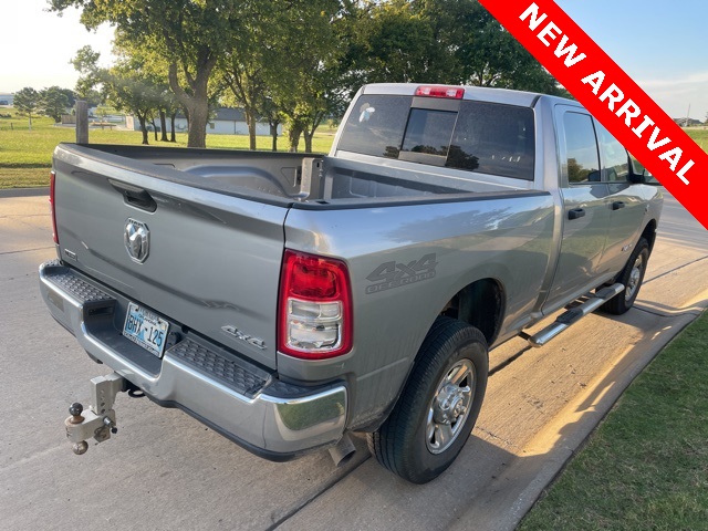 2021 Ram 2500 Tradesman photo 3