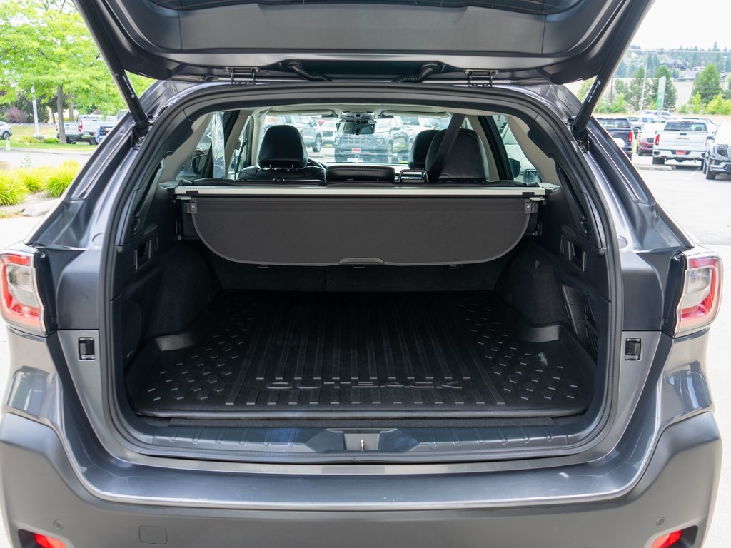 2023 Subaru Outback Touring photo 30