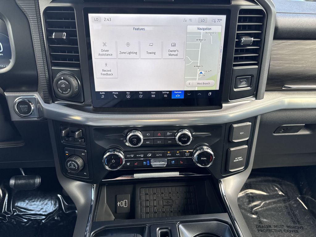 2025 Ford F-150 Lariat photo 32