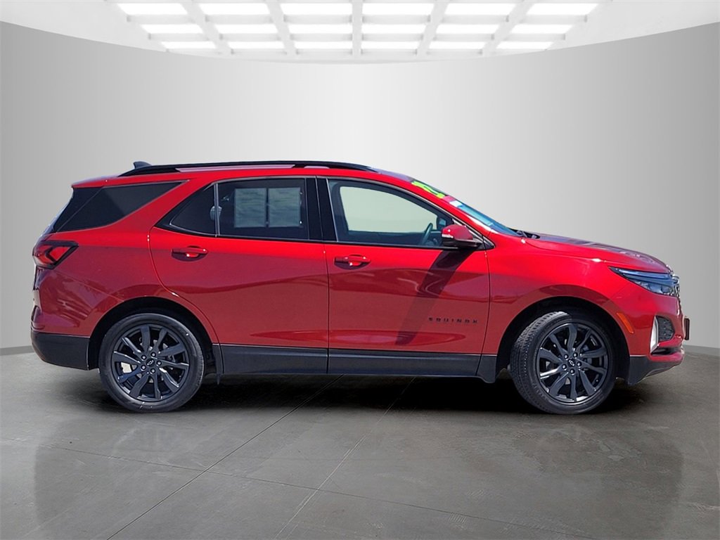 2022 Chevrolet Equinox RS photo 3