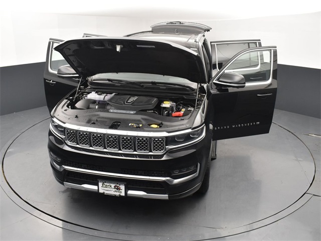 2024 Jeep Grand Wagoneer photo 24