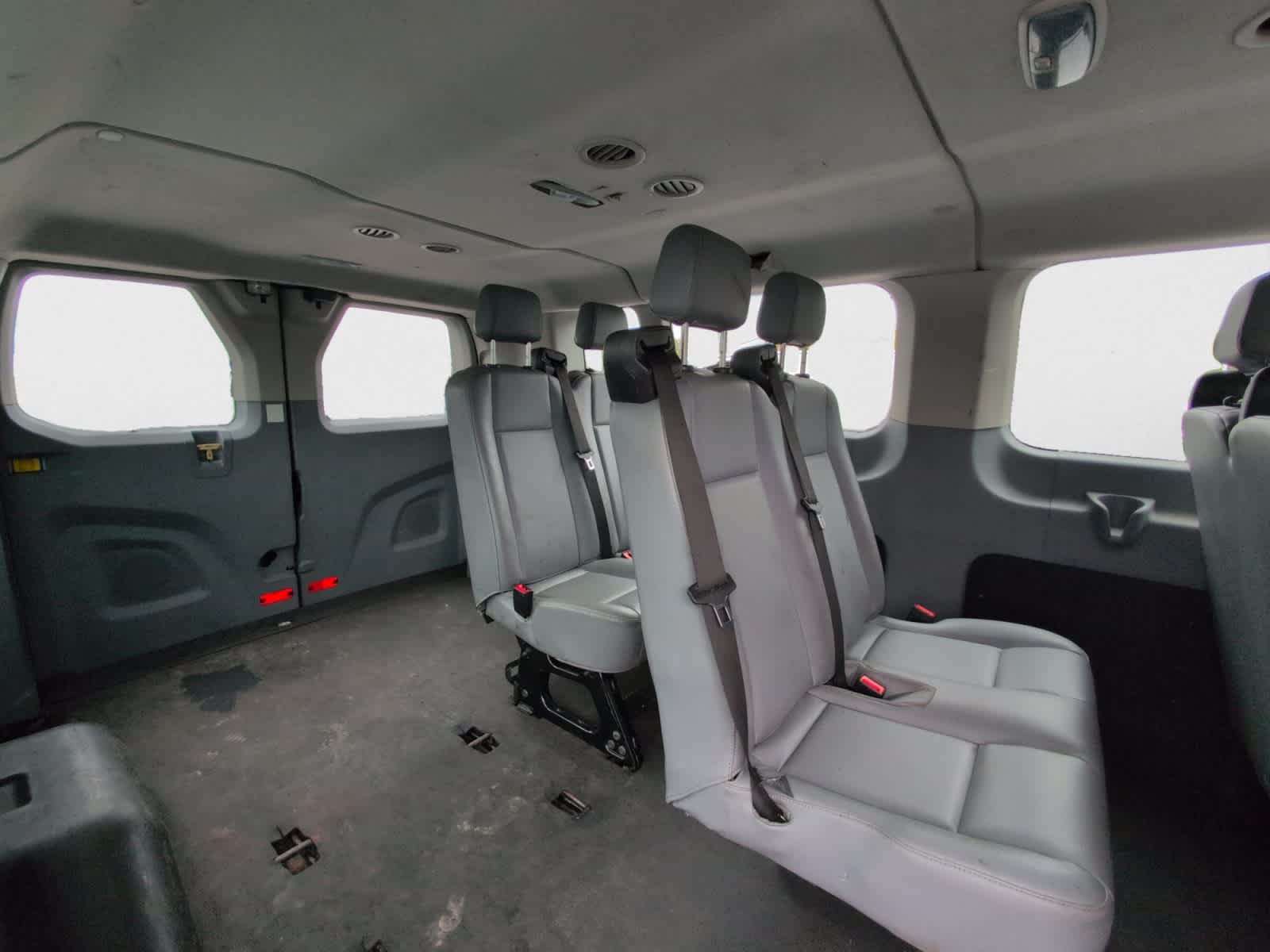 2015 Ford Transit XL photo 16