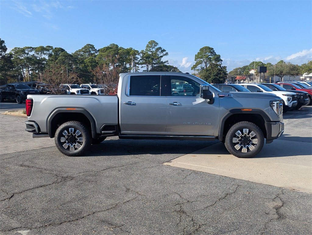 2025 Gmc Sierra 2500 HD Denali photo 2