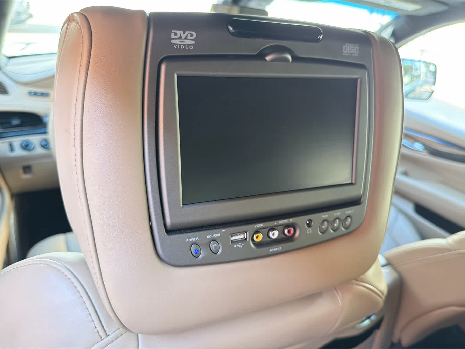 2018 Cadillac Escalade Platinum photo 22