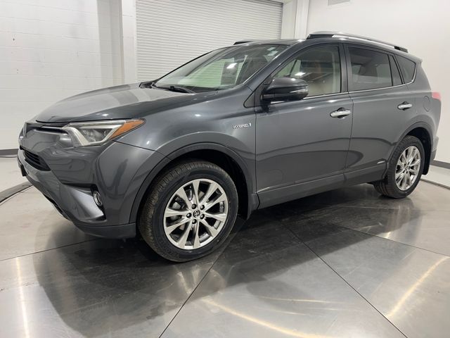 2016 Toyota RAV4 Limited's photo