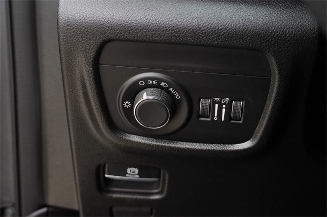 2024 Jeep Grand Cherokee Altitude photo 20