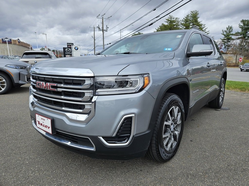 2023 Gmc Acadia SLE photo 3