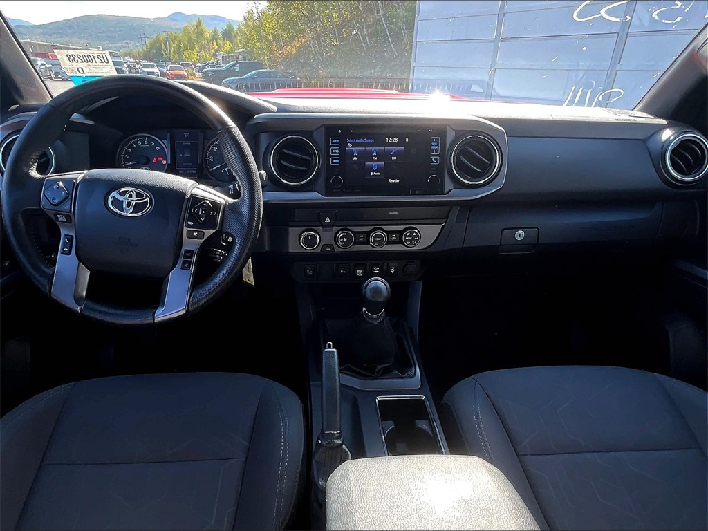 2019 Toyota Tacoma TRD Sport photo 21