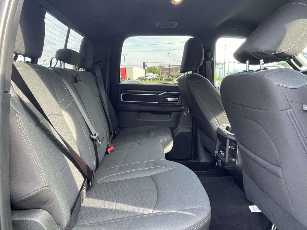 2026 Ram 2500 Big Horn photo 16