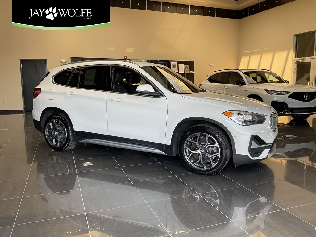2022 BMW X1 28i