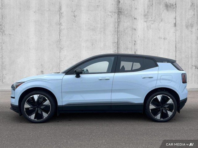 NEW 2025 VOLVO EX30 TWIN MOTOR PERFORMANCE AWD PLUS