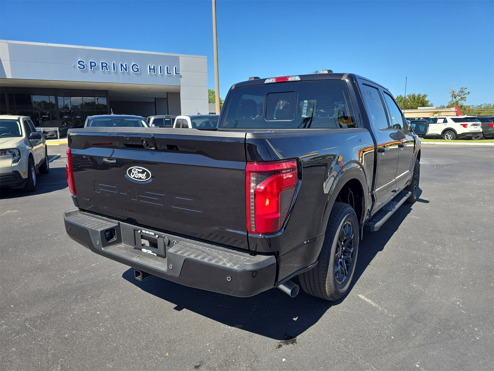 2025 Ford F-150 XLT photo 4