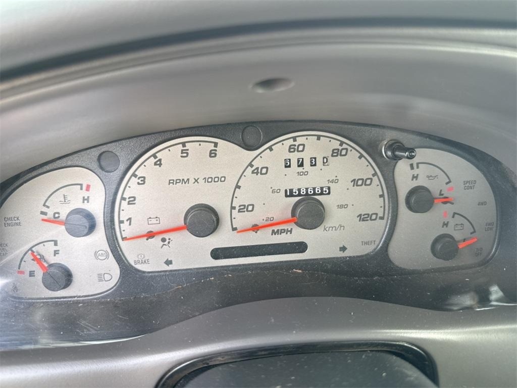 2003 Ford Ranger XLT photo 10