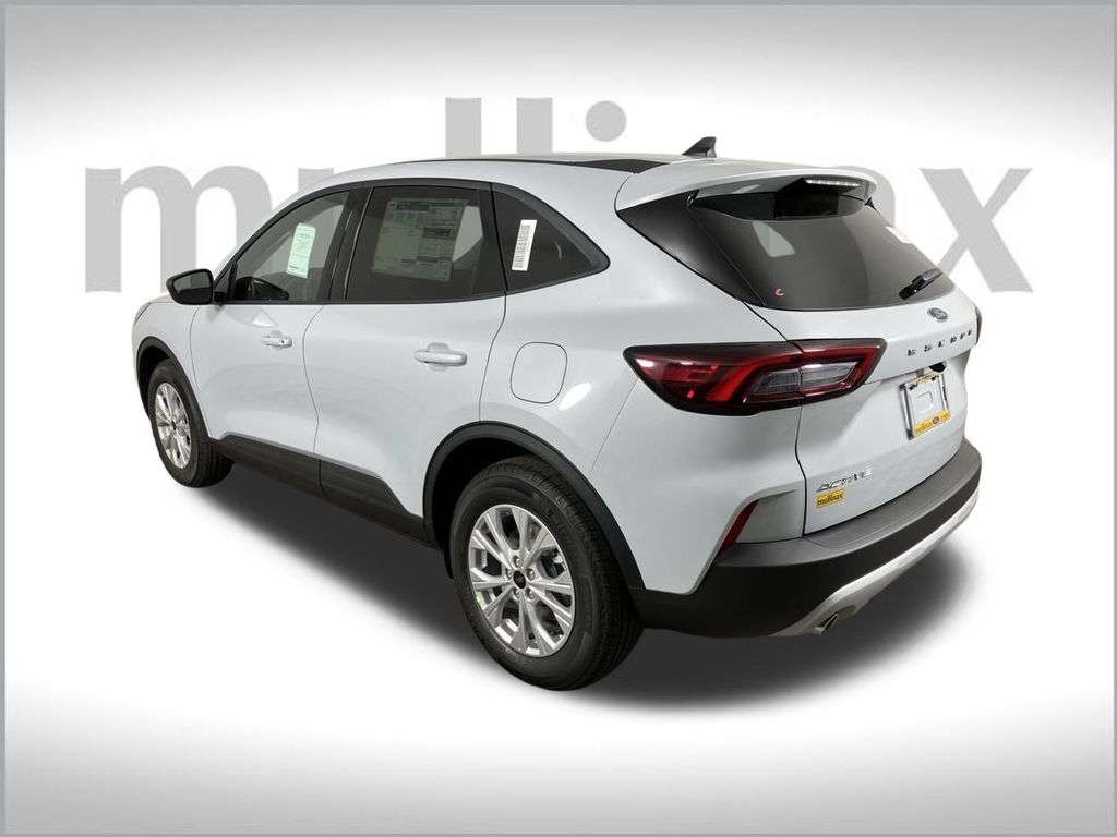 2025 Ford Escape Active photo 4
