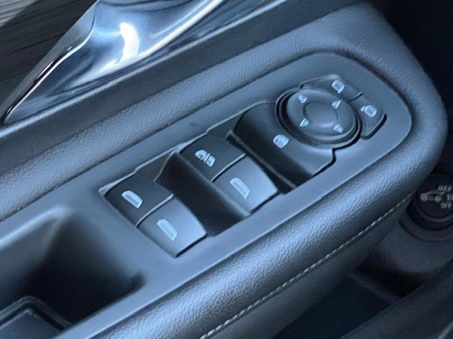 2022 Gmc Terrain SLE photo 30