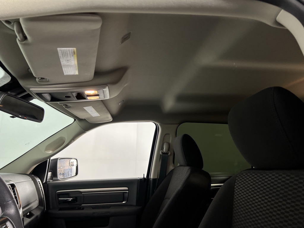 2020 Ram 1500 Classic Warlock photo 19