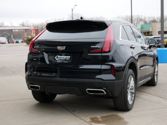 2024 Cadillac XT4 Premium Luxury photo 5
