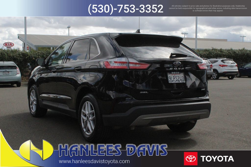2024 Ford Edge SEL photo 8