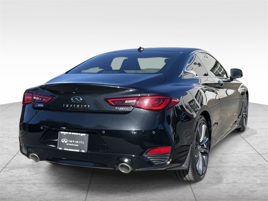 2021 Infiniti Q60 Sport photo 3