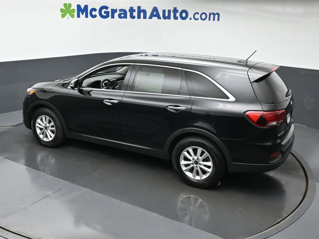 2019 Kia Sorento LX photo 17