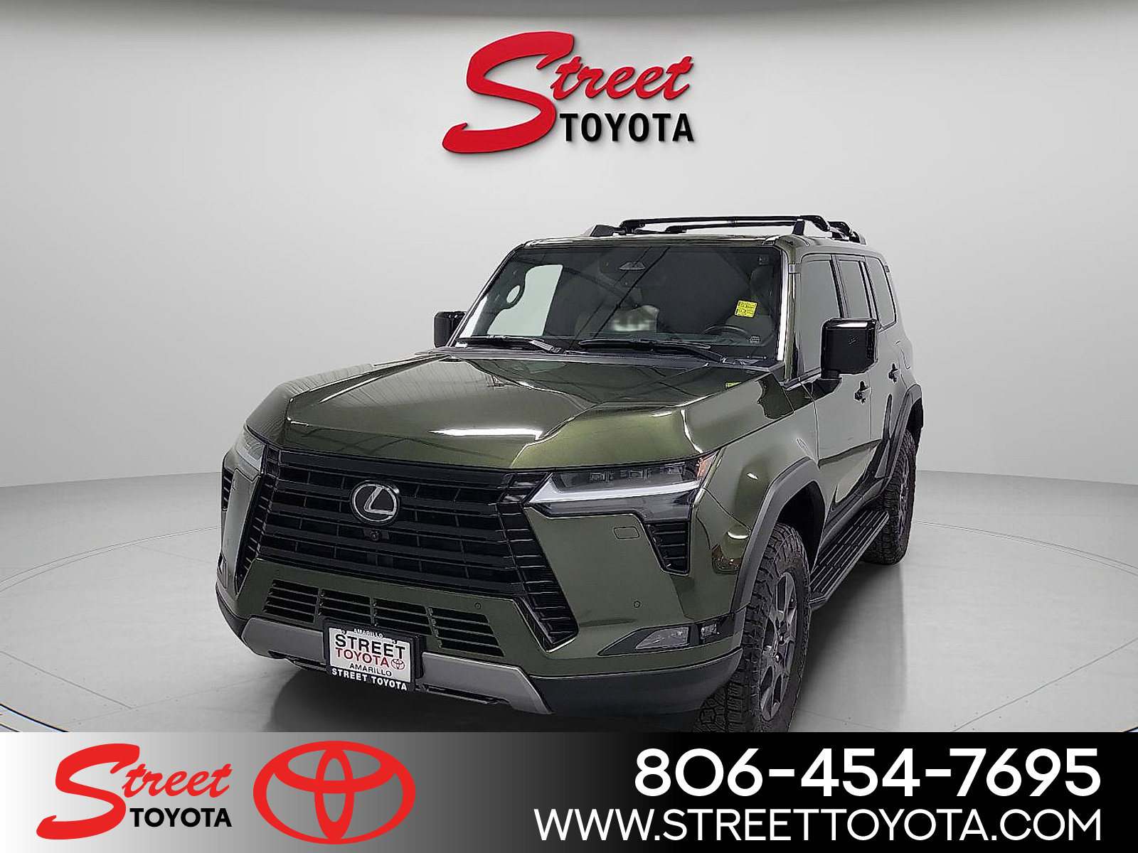 2024 Lexus GX Overtrail's photo