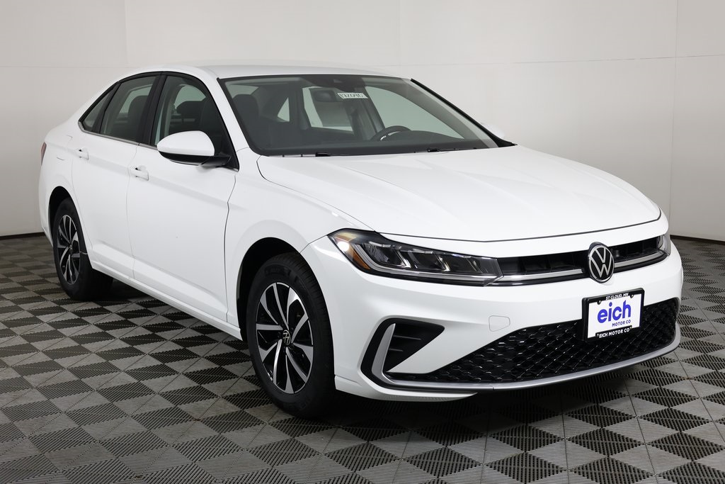 2025 Volkswagen Jetta S's photo