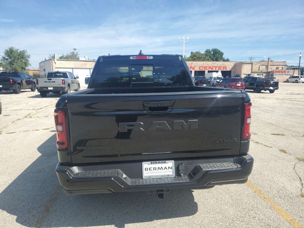 2025 Ram 1500 Big Horn Lone Star photo 4