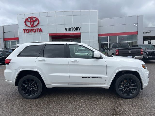 2021 Jeep Cherokee Laredo X photo 2