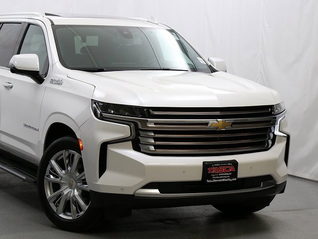 2021 Chevrolet Suburban High Country photo 2