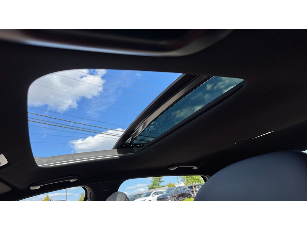2025 Kia K4 GT-Line photo 24