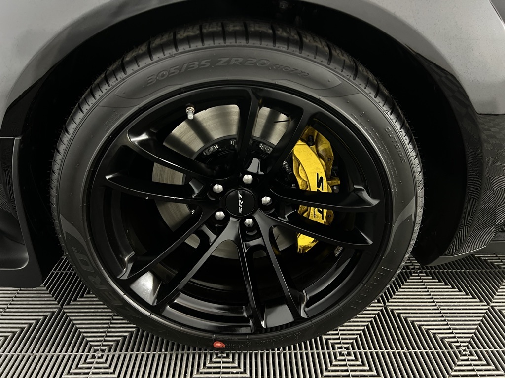 2022 Dodge Challenger SRT8 Hellcat Redeye Widebody photo 9