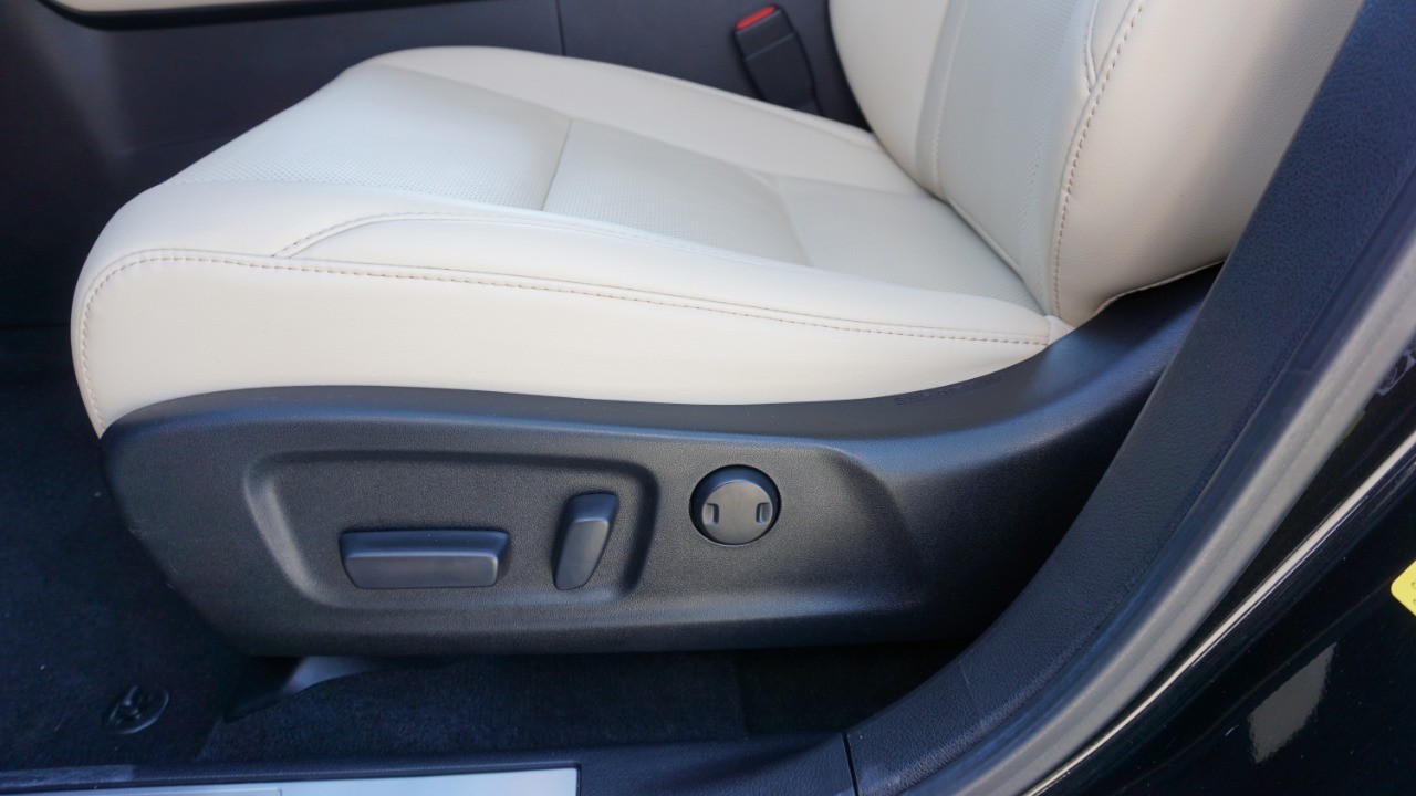 2021 Lexus RX 350 photo 24