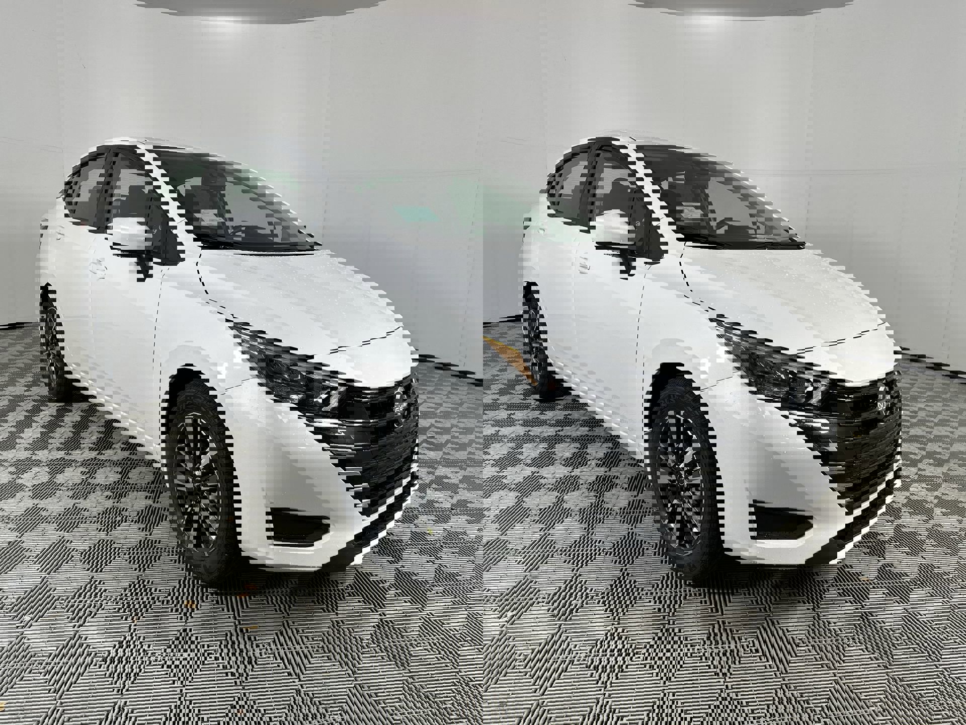 2025 Nissan Versa SV photo 2