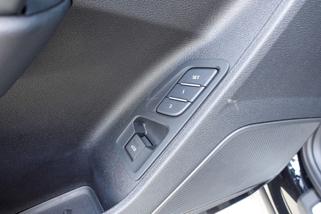 2025 Audi Q3 S line Premium Plus photo 14