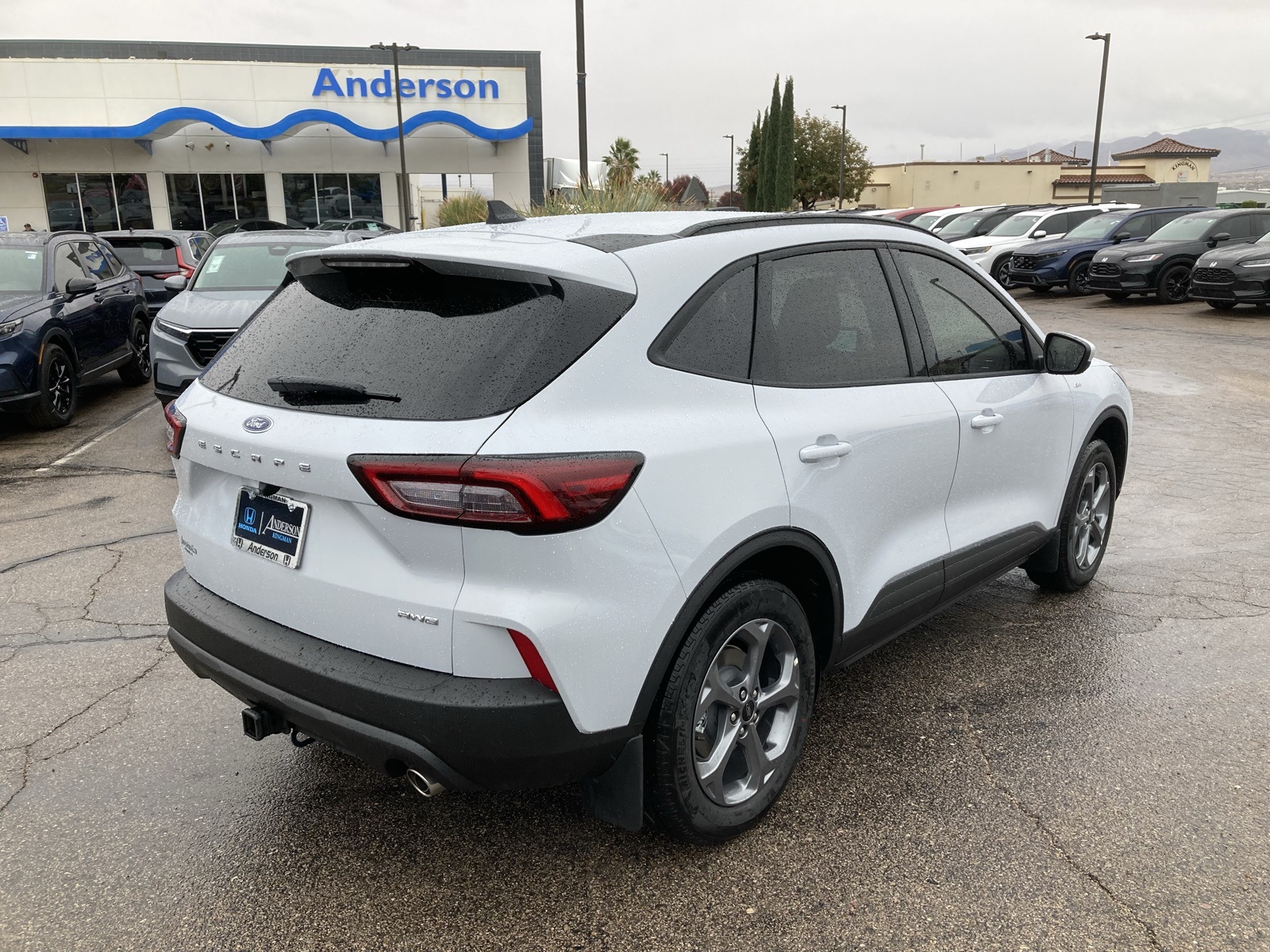 2025 Ford Escape ST-Line Select photo 4