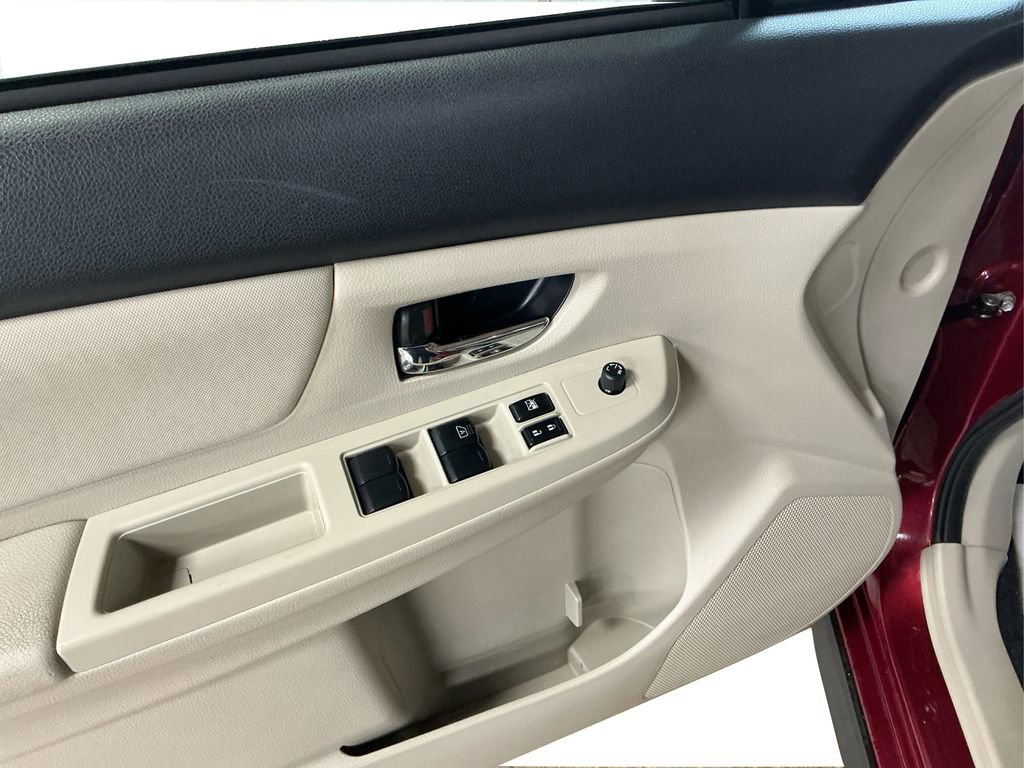 2013 Subaru Crosstrek 2.0i Premium photo 19