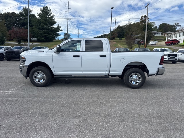 2026 Ram 2500 Tradesman photo 4