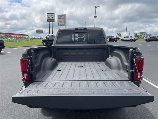 2025 Ram 2500 Big Horn photo 3