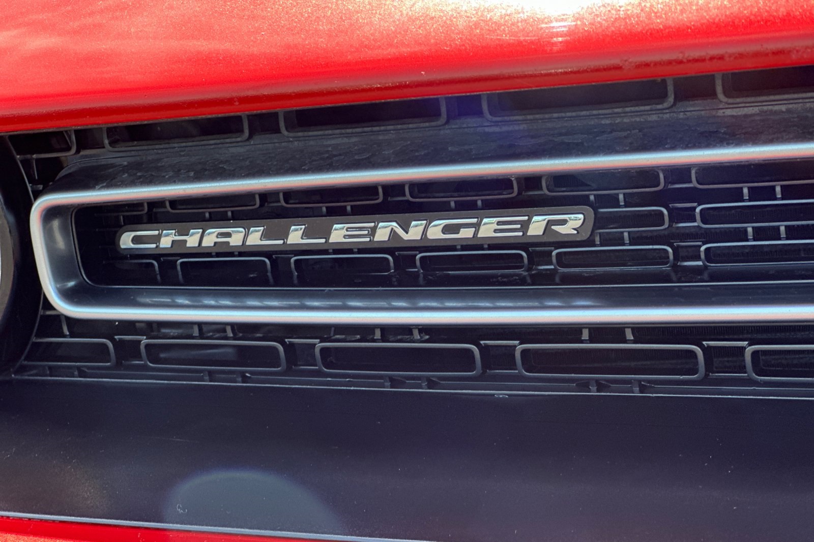 2016 Dodge Challenger SXT photo 30