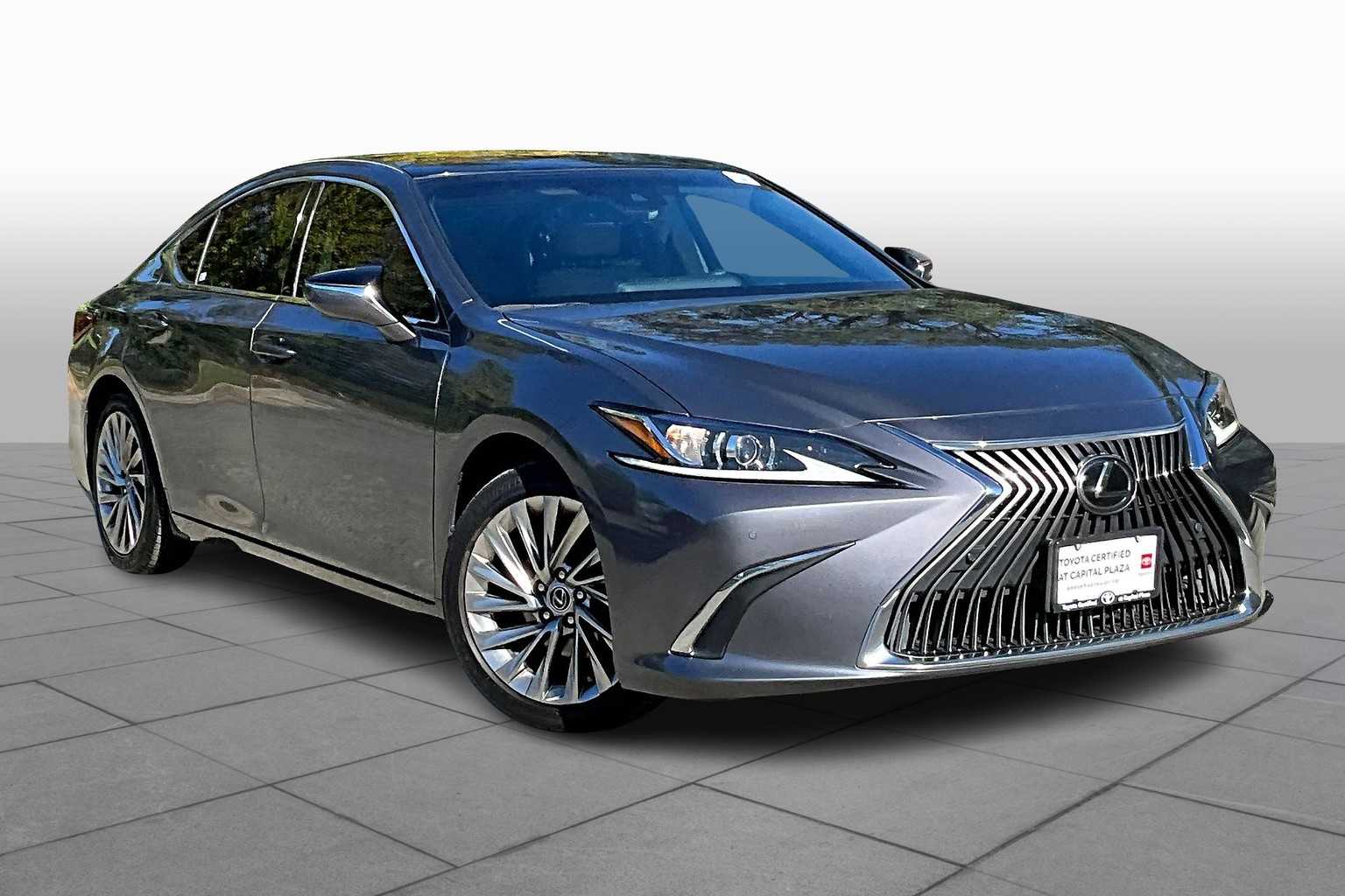2019 Lexus ES Luxury photo 2