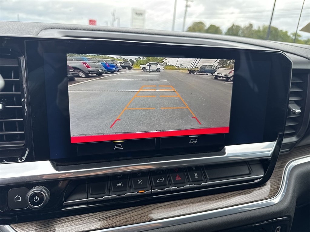 2022 Chevrolet Silverado 1500 LT photo 17