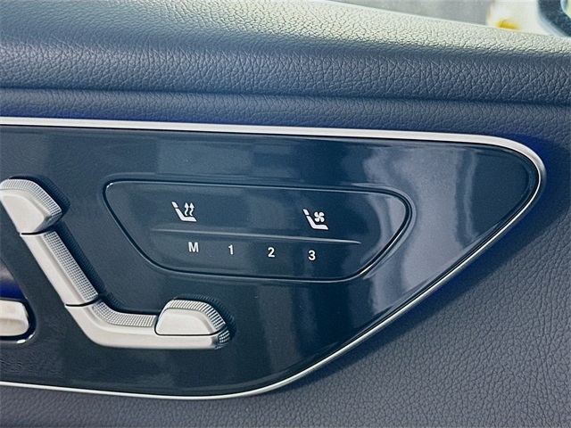 2026 Mercedes Benz GLC 300 4MATIC photo 16