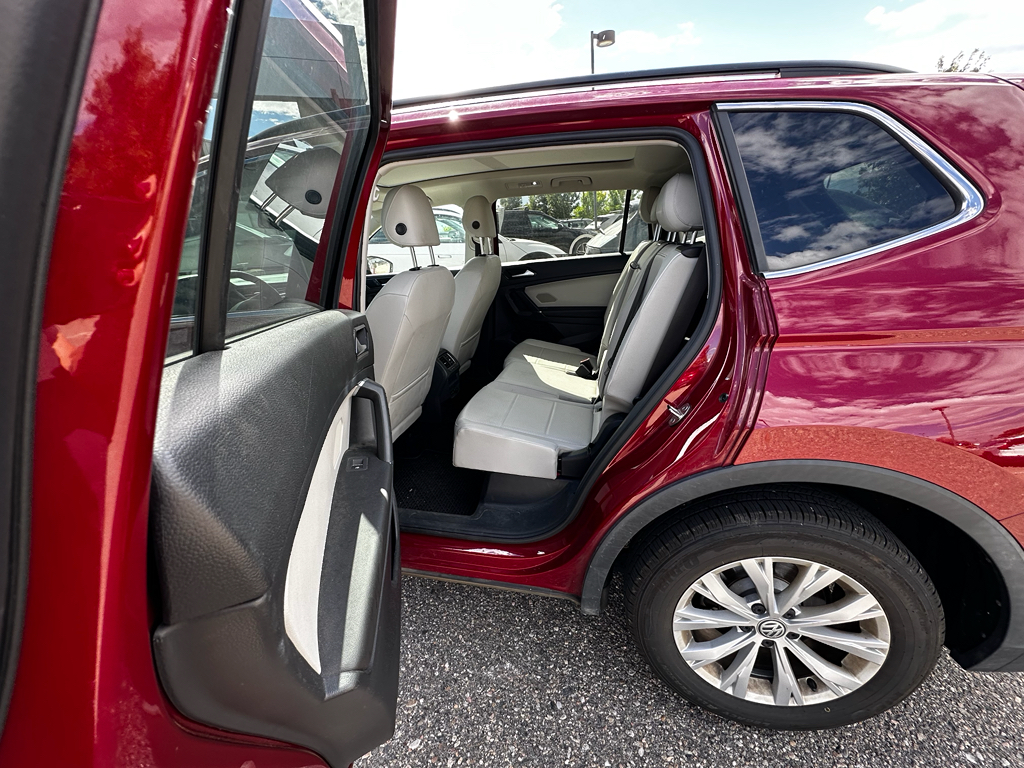 2018 Volkswagen Tiguan SE photo 4